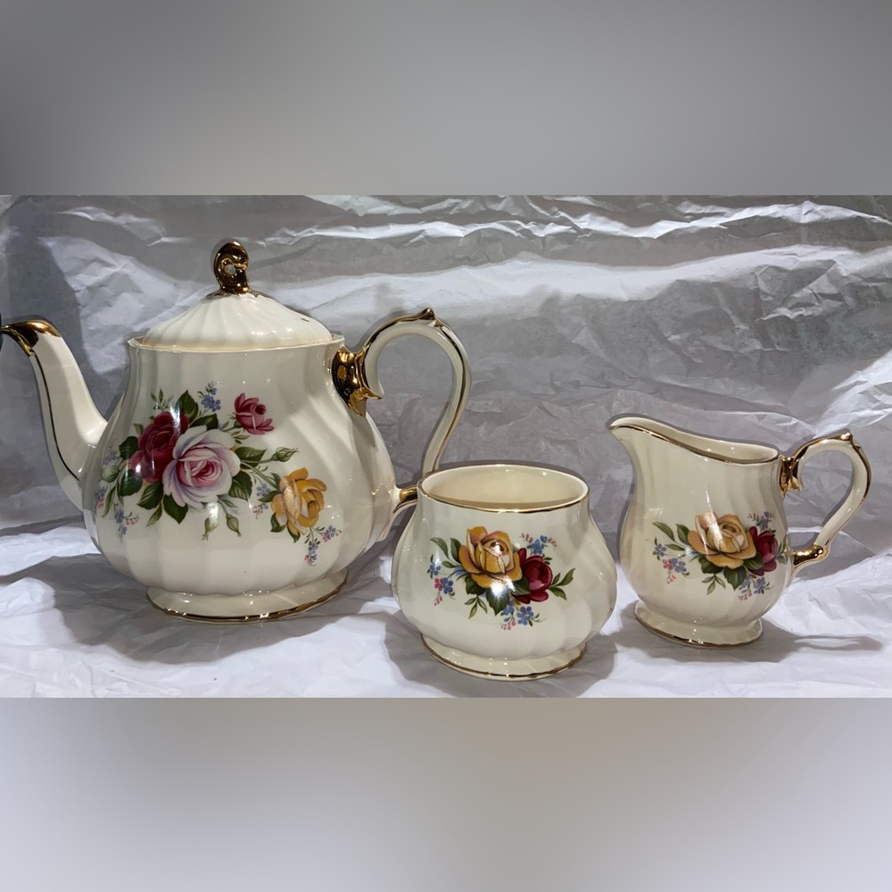 Vintage Sadler England 3 piece Tea Set